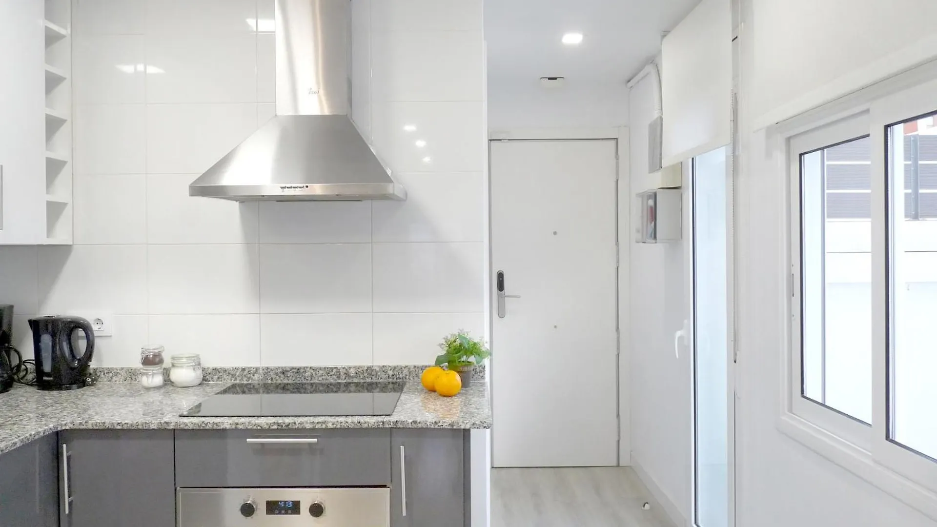 Marbarcelona Apartments Mas L'Hospitalet de Llobregat 0*,  Spagna